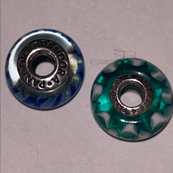 A Pair Of Pandora Murano Glass Charms - Picture 2 of 4